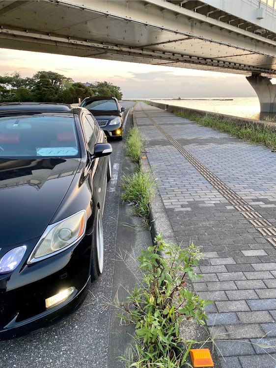 GSの9月もよろしくお願いします。・サンルーフのある生活・tow-k魂・黒塗りの2台に関するカスタム事例の投稿画像1枚目