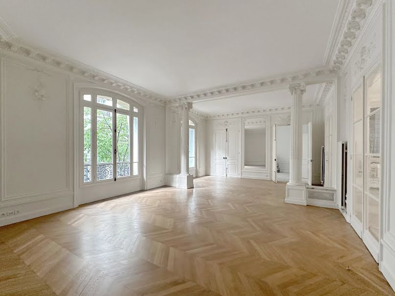 Location  appartement 7 pièces 255 m² à Paris 16ème (75016), 8 050 €