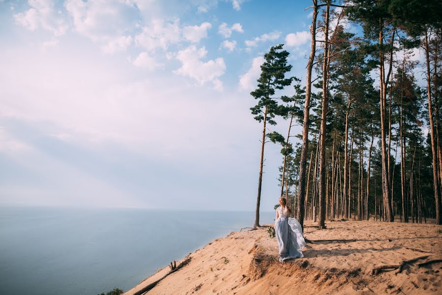 Wedding photographer Vadim Pastukh (petrovich-vadim). Photo of 25 April 2016