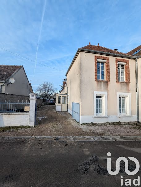 Vente maison 4 pièces 115 m² à Mont-Saint-Sulpice (89250), 135 000 €