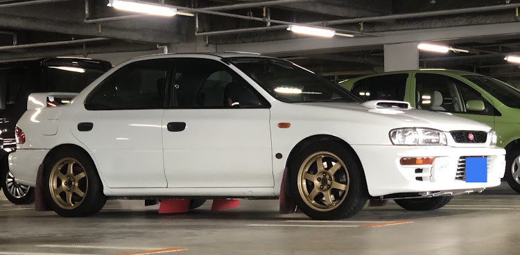 インプレッサ WRX STIのDIY・インプレッサ WRX STI・インプレッサ WRXに関するカスタム事例の投稿画像4枚目