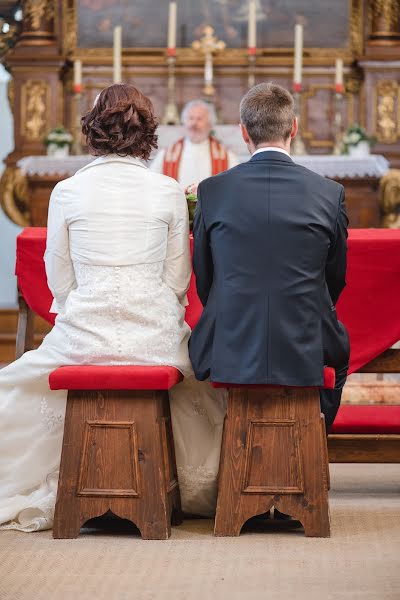 Fotografo di matrimoni Hedi Neuerer (heneuerer). Foto del 15 aprile 2018