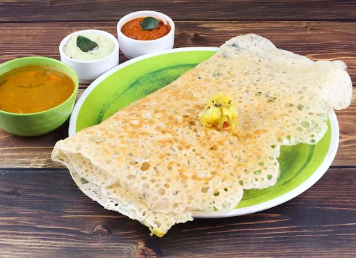 Butter Rava Paneer Dosa