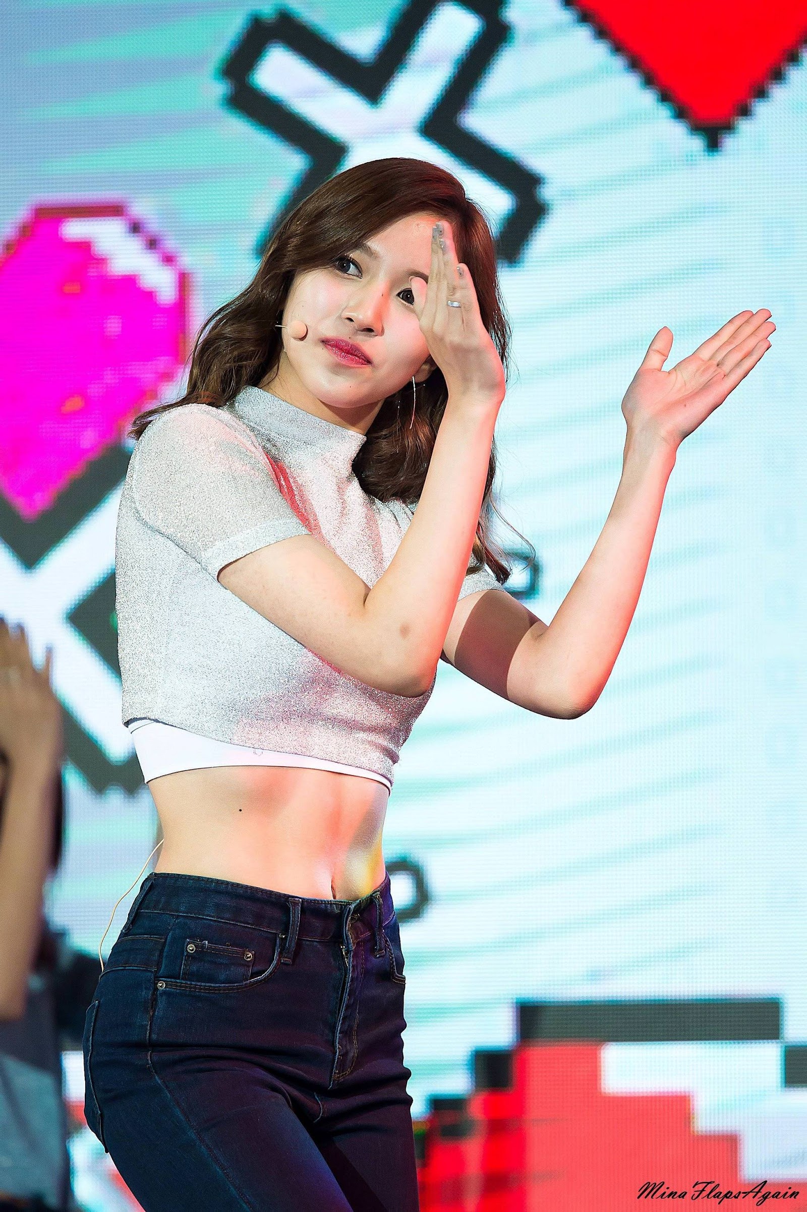 Here Are 20 Female K Pop Idols Showing Off Their Incredible Abs In Crop Tops Koreaboo 