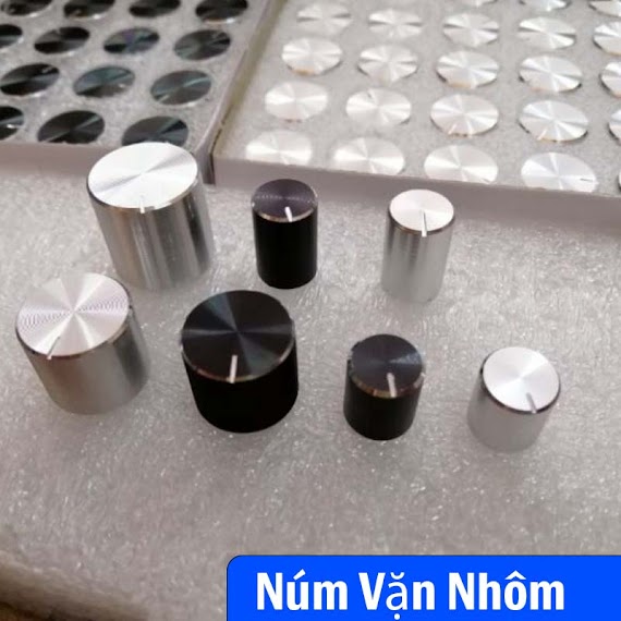 Núm Nhôm Biến Trở Volume Chiết Áp Âm Ly 10X10Mm 10X15 15X13 17X17 Núm Triết Áp Rk097G Wh148 Ag2 Nhôm 10*15 15*17 Cao Cấp