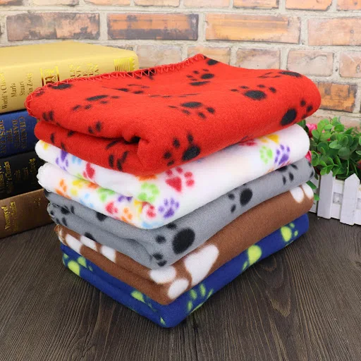 Soft Pet Dog Blanket Winter Warm Dog Cat Paw Print Mat Fleece Puppy Sleeping Blankets Bath Towel For Small Medium Large 
