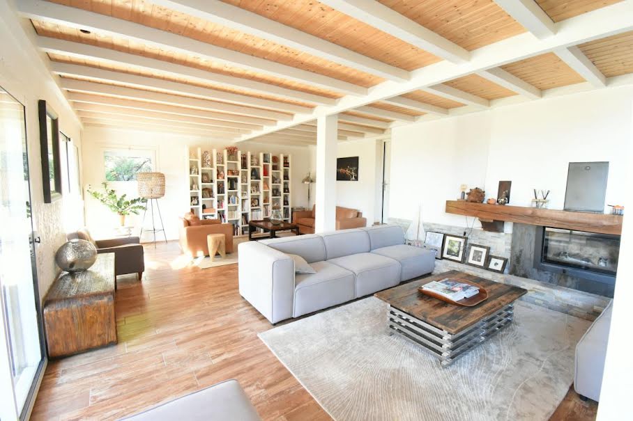 Vente villa 5 pièces 210 m² à La Roche-de-Glun (26600), 630 000 €
