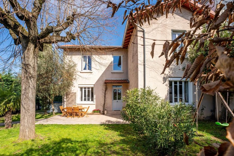 Vente maison 5 pièces 149 m² à Villefranche-sur-saone (69400), 480 000 €