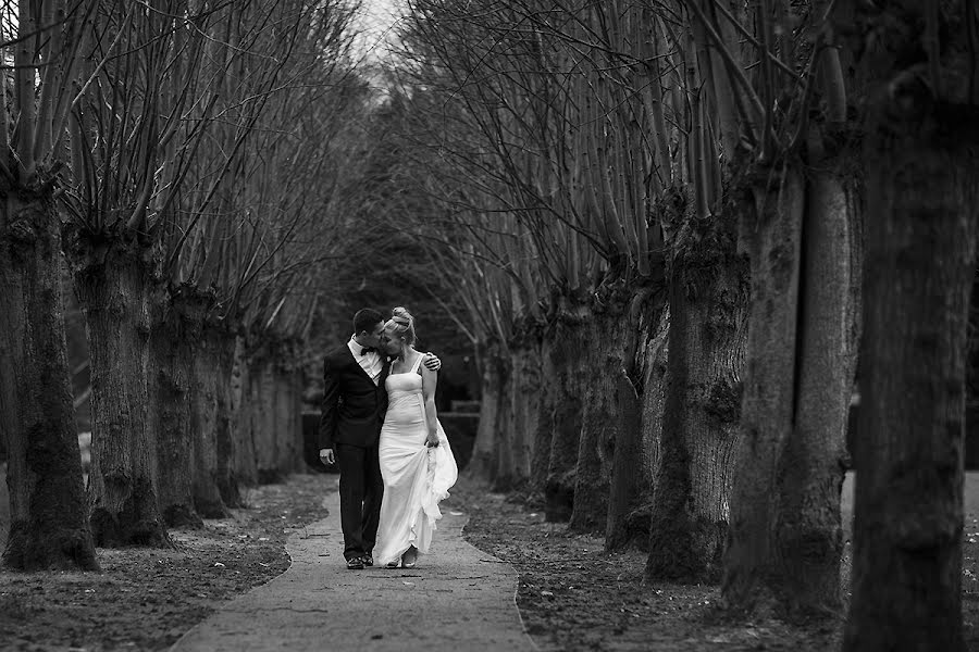 Fotografo di matrimoni Petrica Tanase (tanase). Foto del 13 marzo 2015