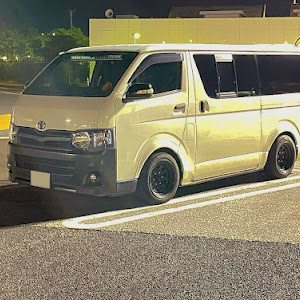 ハイエースバン KDH206V