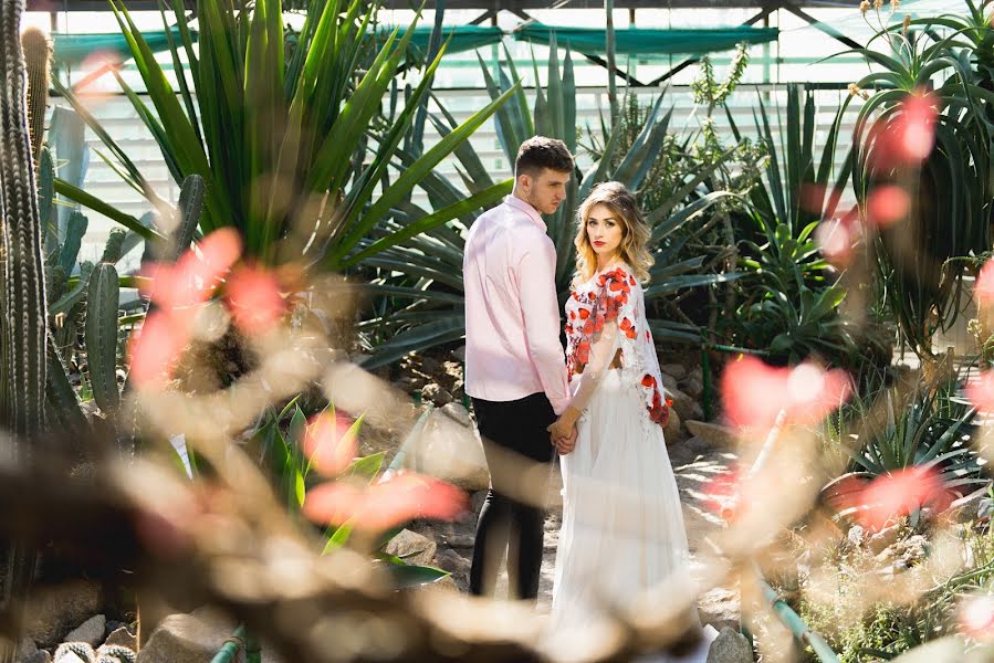 Fotógrafo de casamento Alla Relyan (allarelian). Foto de 21 de março 2016