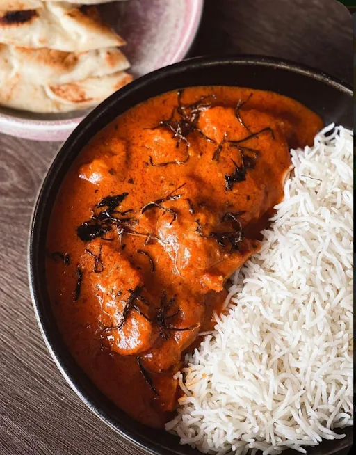 Butter Chicken Momos