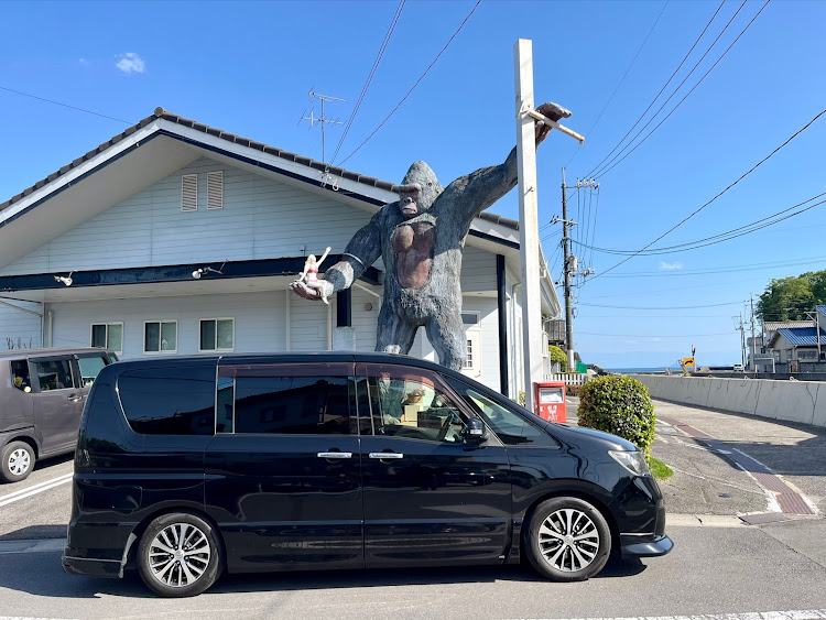 セレナのGWおわり・C26セレナ・洗車したい・5月もよろしくお願いします・海と愛車に関するカスタム事例の投稿画像2枚目