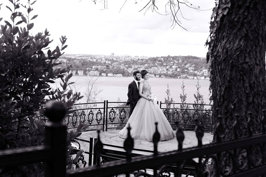 Fotografo di matrimoni Erkan Ünlü (erkanunlu). Foto del 12 luglio 2020