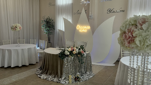 Villa Familiya