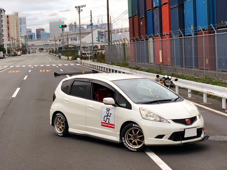 フィットのge8さんが投稿したカスタム事例の投稿画像1枚目