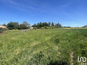 terrain à Neuville-de-Poitou (86)