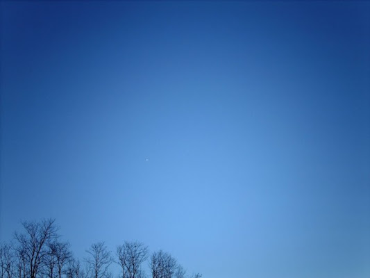 Cielo silenzioso di giuggiola