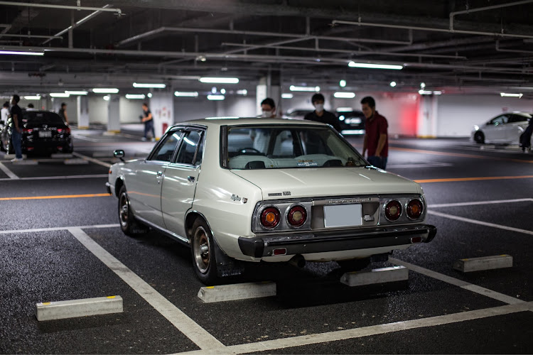 プリウスαの目指せPickUpCars・車写活・絶好調　自分にとってのお薬・群馬の大黒・WOW地下に関するカスタム事例の投稿画像6枚目