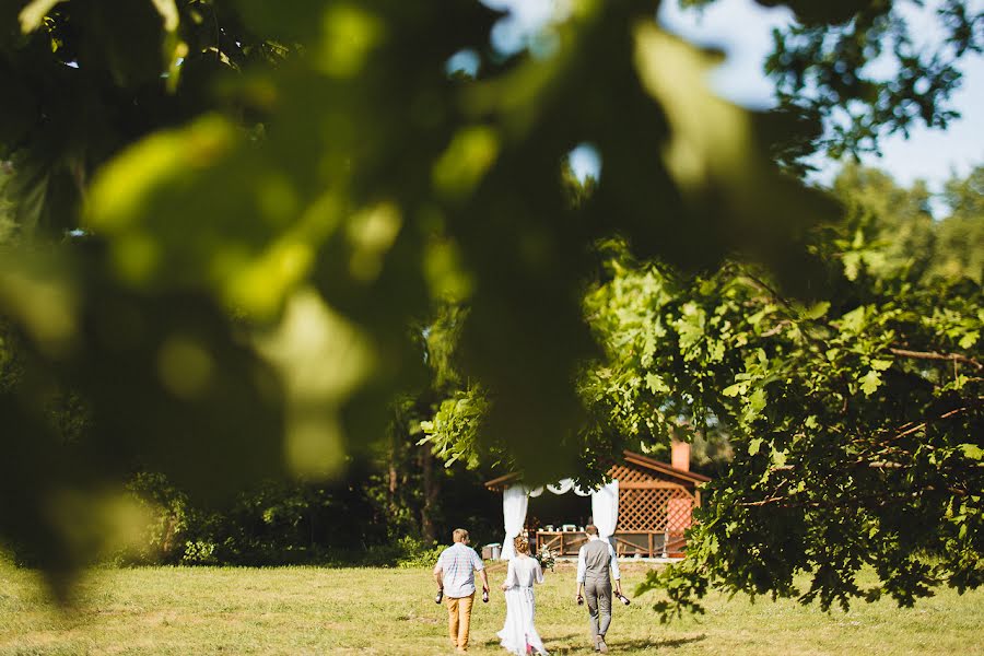 Fotógrafo de bodas Tolik Boev (tolikboev). Foto del 27 de octubre 2015