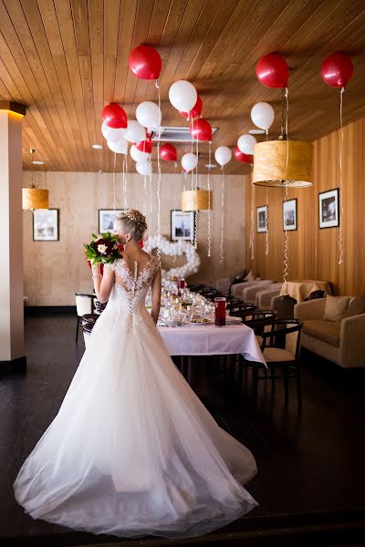 Photographe de mariage Elvira Bilibina (ellibilibina). Photo du 7 avril 2018