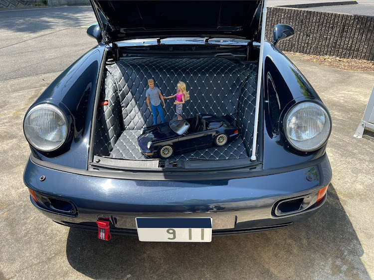 964 カレラ2のPorsche911・ポルシェ911・Porsche・空冷ポルシェ・Barbieに関するカスタム事例の投稿画像1枚目