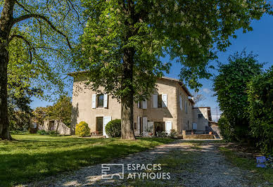 House with terrace 1