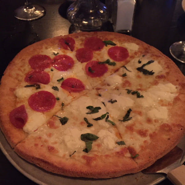 Gluten free white pizza