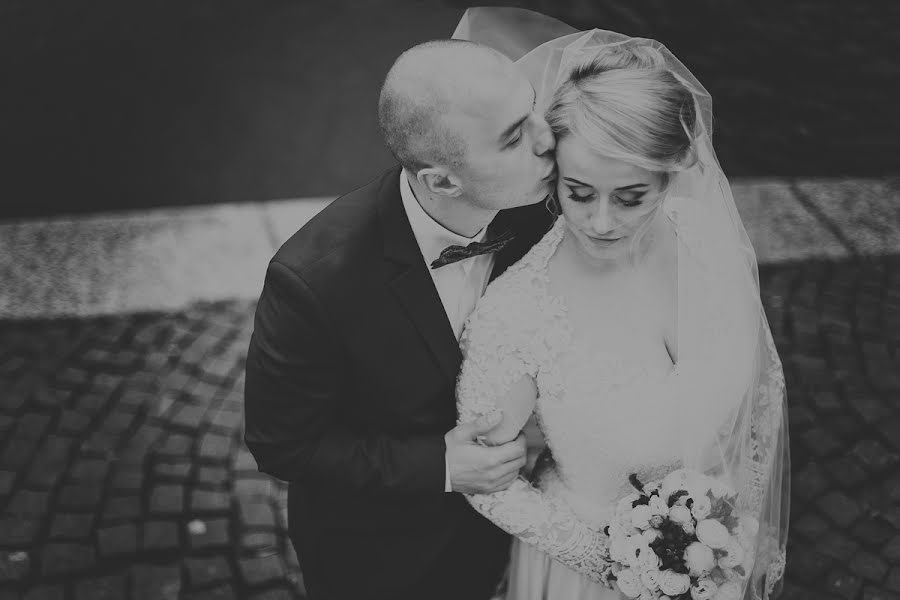 Fotografo di matrimoni Yuliya Kurbatova (jiafoto). Foto del 30 agosto 2016