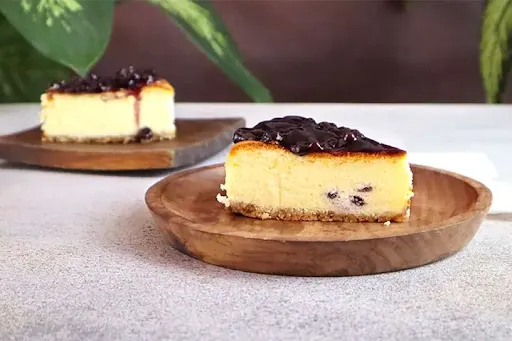 Blueberry Bake Cheesecake Slice