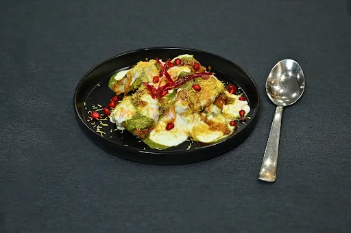 Aloo Tikki Chaat