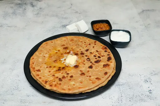 2 Paneer Tawa Paratha [Large] With Dahi & Pickle