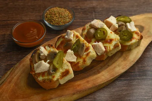 English Chicken Garlic Bread