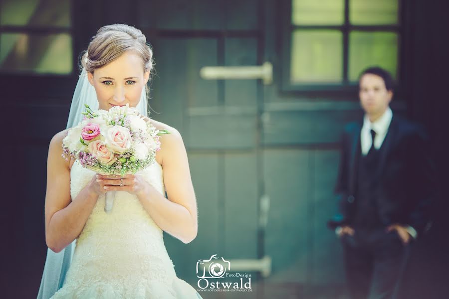 Fotógrafo de casamento Eduard Ostwald (ostwald). Foto de 29 de maio 2015