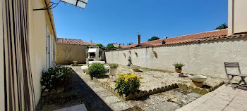 maison à Saint-Martin-de-Crau (13)