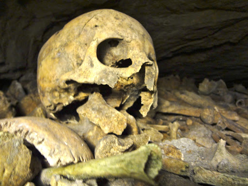 Catacombs (very sad place) Paris France 2011