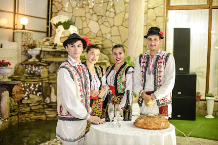 Fotografo di matrimoni Remus Simion (simonsstudio). Foto del 16 maggio 2018