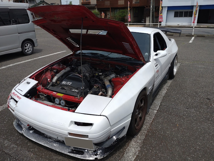 RX-7のいつもイイネ&コメントありがとうございます🙇‍♂️・榛名ロータリーミーティング・準備中・お仕事ください(´･∀･｀)に関するカスタム事例の投稿画像2枚目