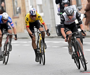 Tadej Pogacar kent zijn ploegmaats voor de Ronde van Vlaanderen: "Ik kijk naar een nieuw duel uit"