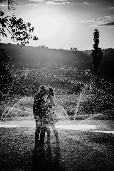 Fotografer pernikahan Jan Dikovský (jandikovsky). Foto tanggal 19 Juli 2017