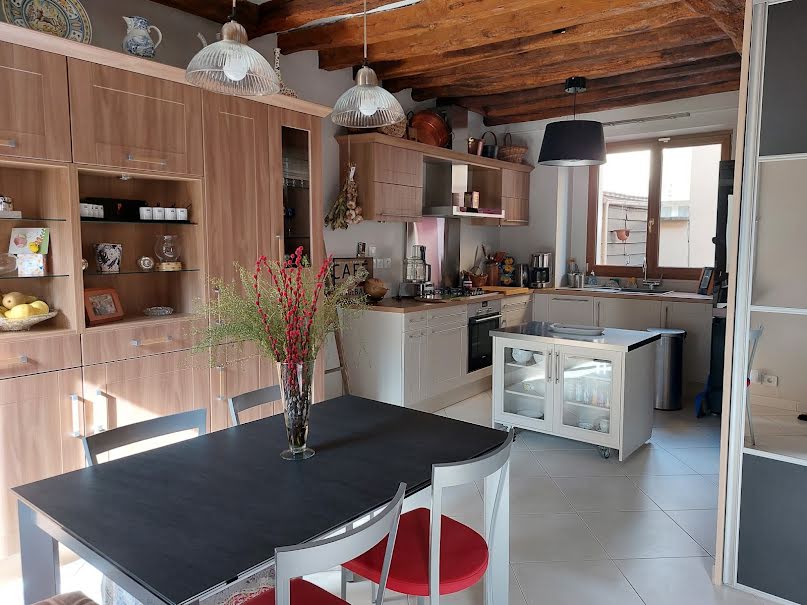 Vente maison 5 pièces 104 m² à Maintenon (28130), 265 000 €
