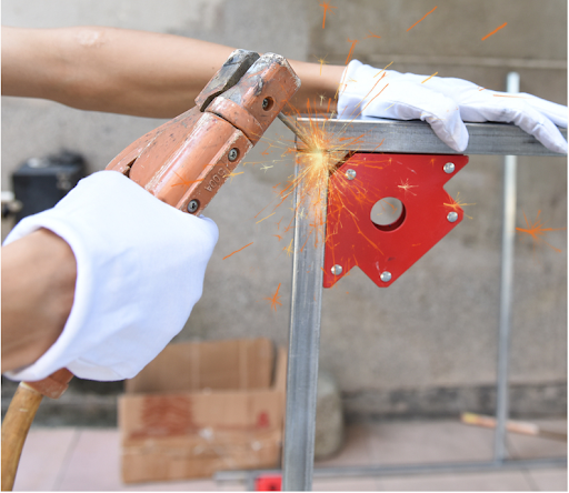 Title 1, Magnetic Welding Holder – Holds Parts Securely ...