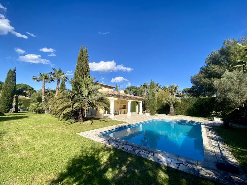 Vente villa 5 pièces 185 m² à Grimaud (83310), 1 750 000 €