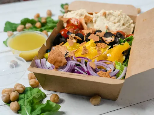 Mezze Hummus Salad