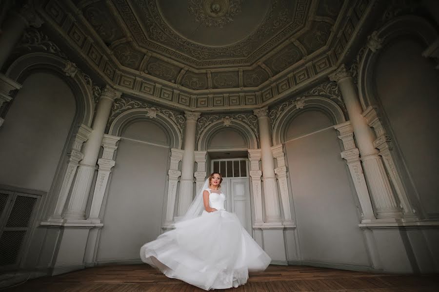 Wedding photographer Ekaterina Zakrevskaya (nika8hot). Photo of 2 April 2018