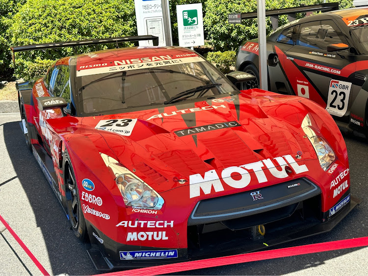 フェアレディZのいつもイイネ&コメントありがとうございます🙇‍♂️・早朝driveは気持ちイイ🌅・仲間とのルーティンCar活🚗・熱中症に気をつけて!!・日産自動車90周年横浜工場イベントに参加しました🤗に関するカスタム事例の投稿画像24枚目