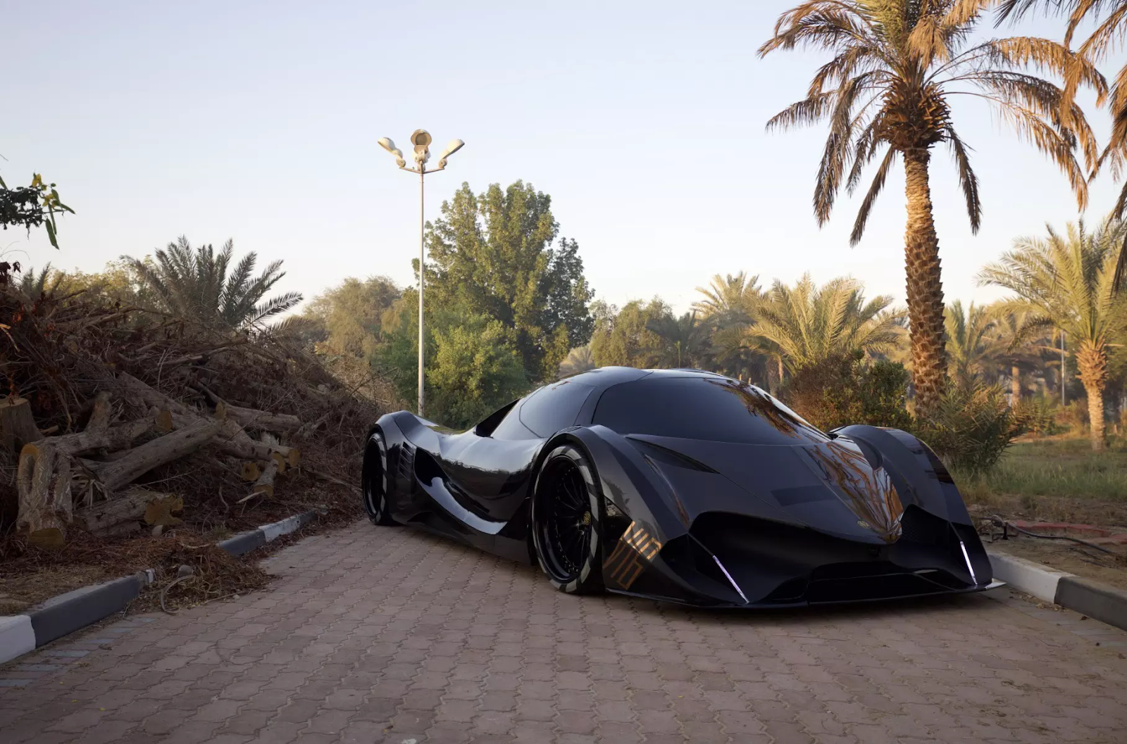 гиперкар Devel Sixteen из Дубая проходит испытания на трассе