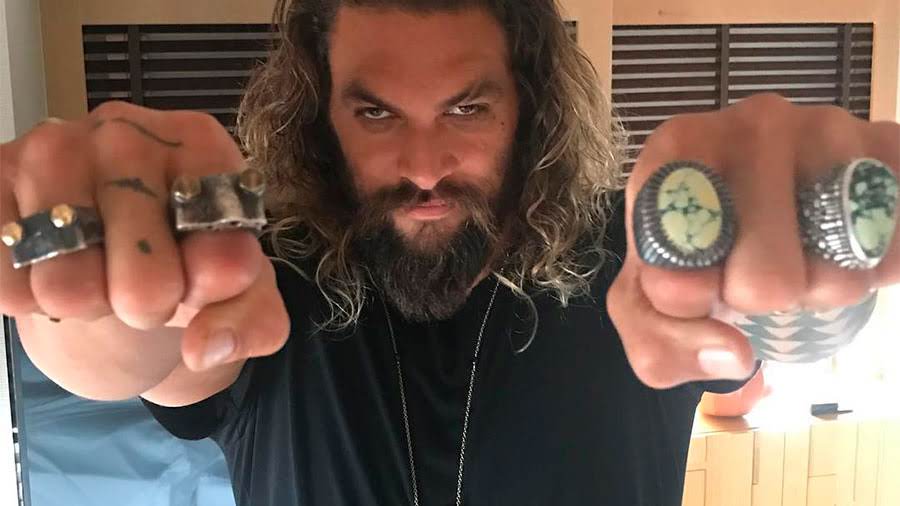 Fans think Momoa would do an excellent job