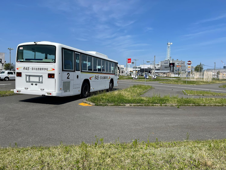 アクセラスポーツのマツダスピードアクセラ・大型２種免許・R45日の出自動車学校・卒業検定・ヒヤヒヤ合格に関するカスタム事例の投稿画像3枚目