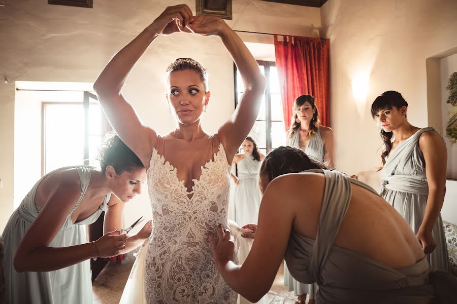 Fotógrafo de casamento Mirko Turatti (spbstudio). Foto de 8 de setembro 2017